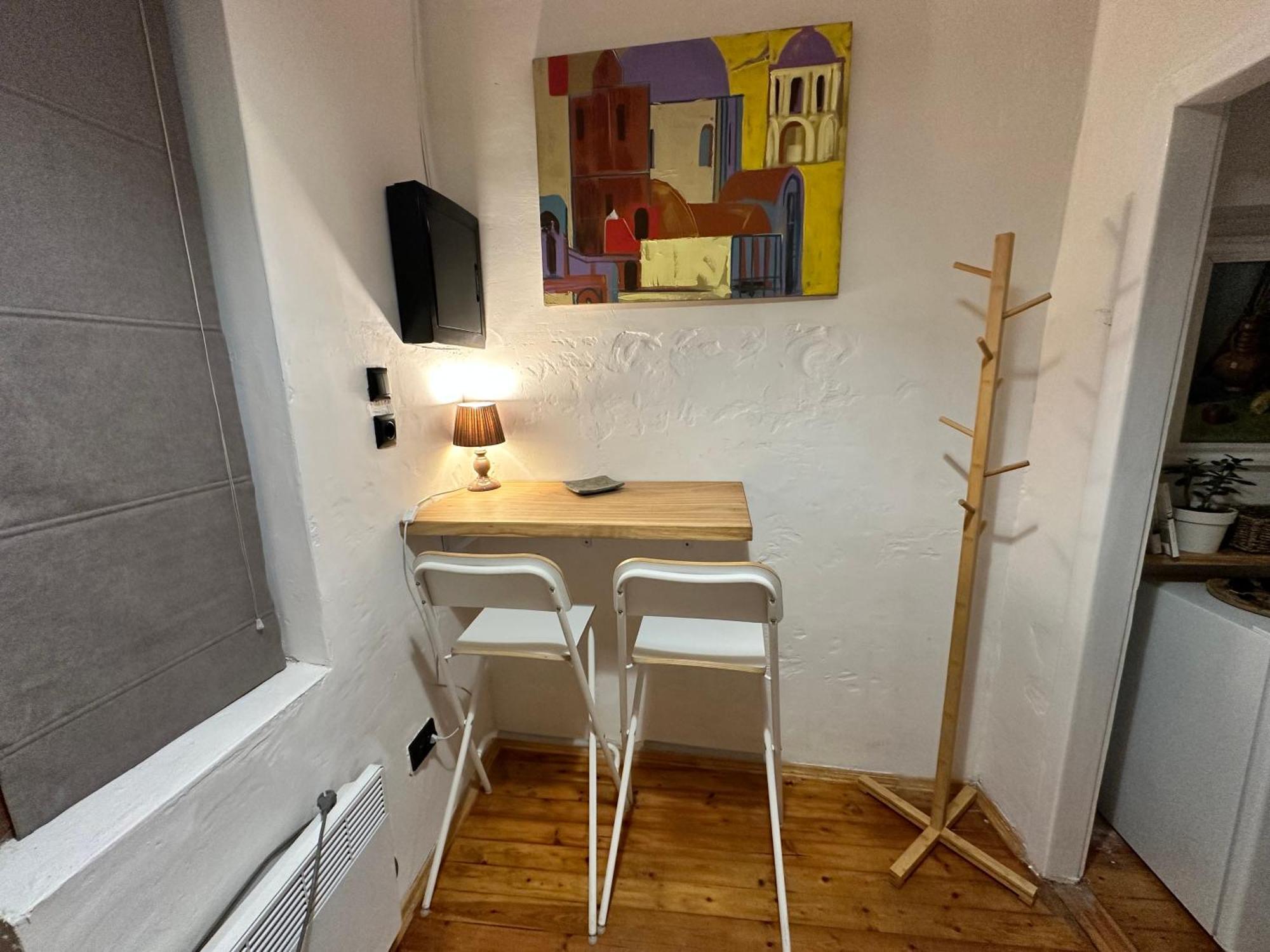 Art Apartment On Kylisha Str Lviv Exterior photo