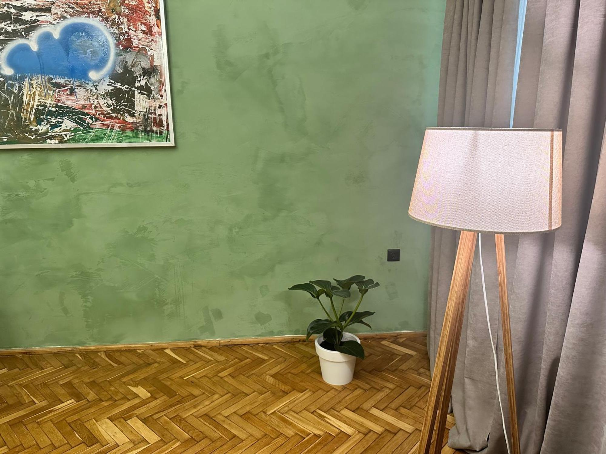 Art Apartment On Kylisha Str Lviv Exterior photo